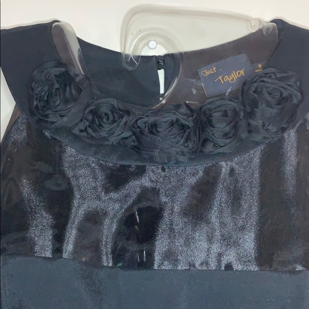 Black cocktail dress - Picture 2 of 6